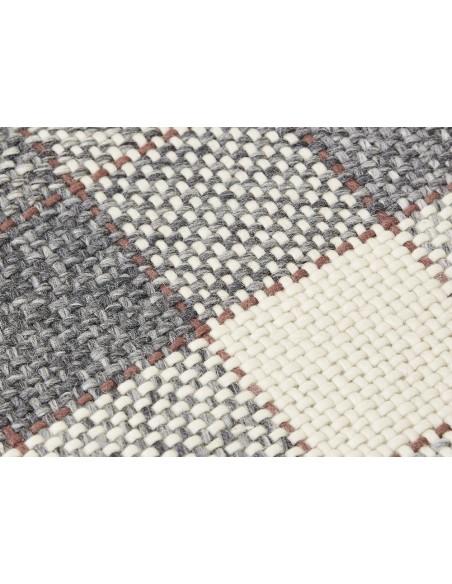 Cuadros Tappeto 222x326 by Gan Rugs