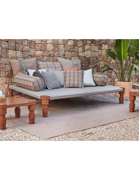 Garden Layers Outdoor Tappeto Diagonal Almond-Peach 90x200 by Gan Rugs