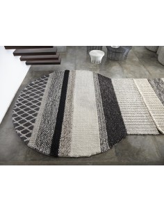 Mangas Original Rug Globo Mg3 225x245 by Gan Rugs 2