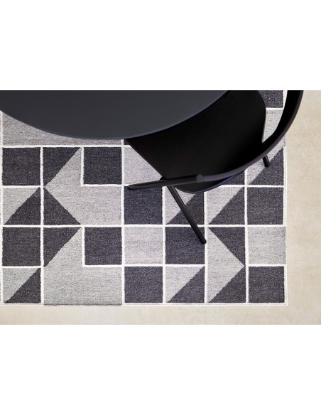 Modica Tappeto Grey 151x203 by Gan Rugs