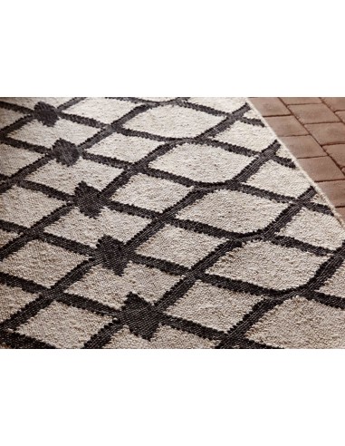 Rodas Rug Black 170x240 by Gan Rugs